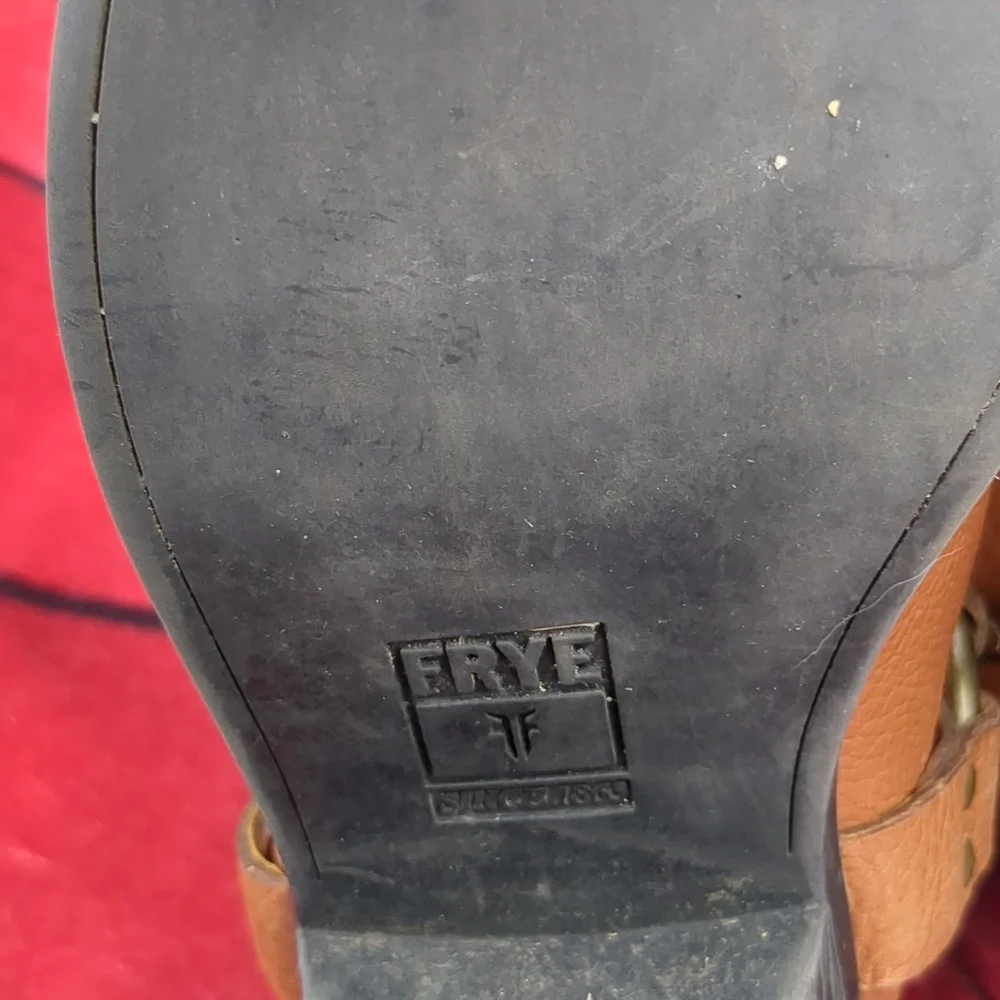 Frye 